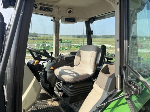 2025 John Deere 5085E - Thumbnail 5