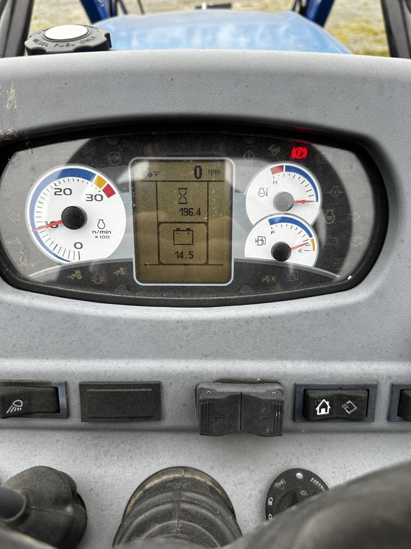 2019 New Holland WorkMaster 60 - Thumbnail 3